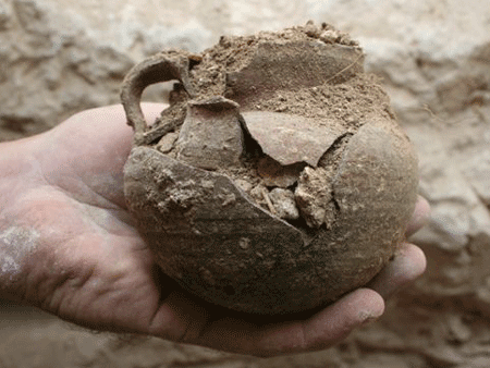 Jar containing Second Temple period silver shekels