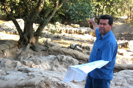 Dr. Oded Lipschits, director of the Ramat Rahel dig