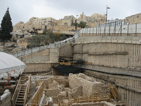 Excavations below the Dung Gate